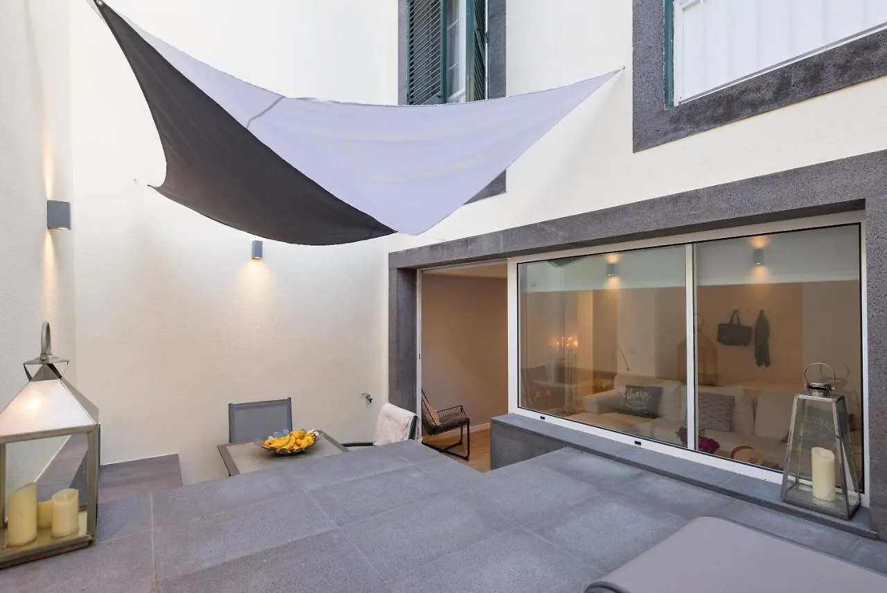 Old Town Apartment W Interior Terrace - Barreirinha Funchal  Funchal (Madeira)